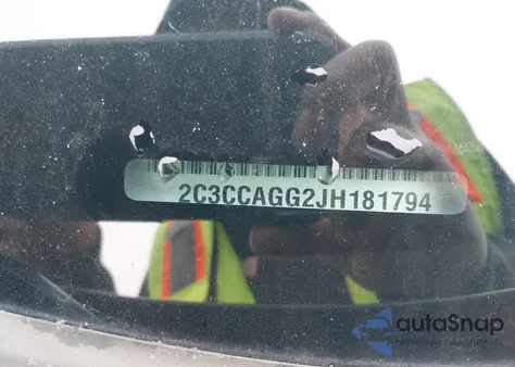 2018 Chrysler 300 300S Awd из США, поврежденный, VIN 2C3CCAGG2JH181794